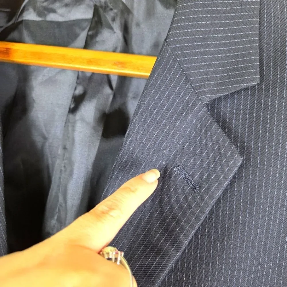 Men's Hugo Boss Classic Three Button Navy Blue Pinstriped Blazer Jacket 44S